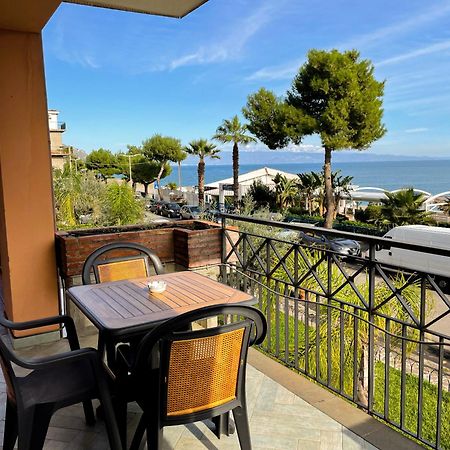 Taormina Hotel Calipso มาซเซโอ ภายนอก รูปภาพ
