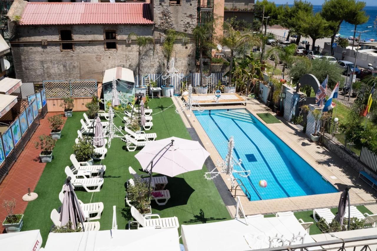 Taormina Hotel Calipso มาซเซโอ ภายนอก รูปภาพ