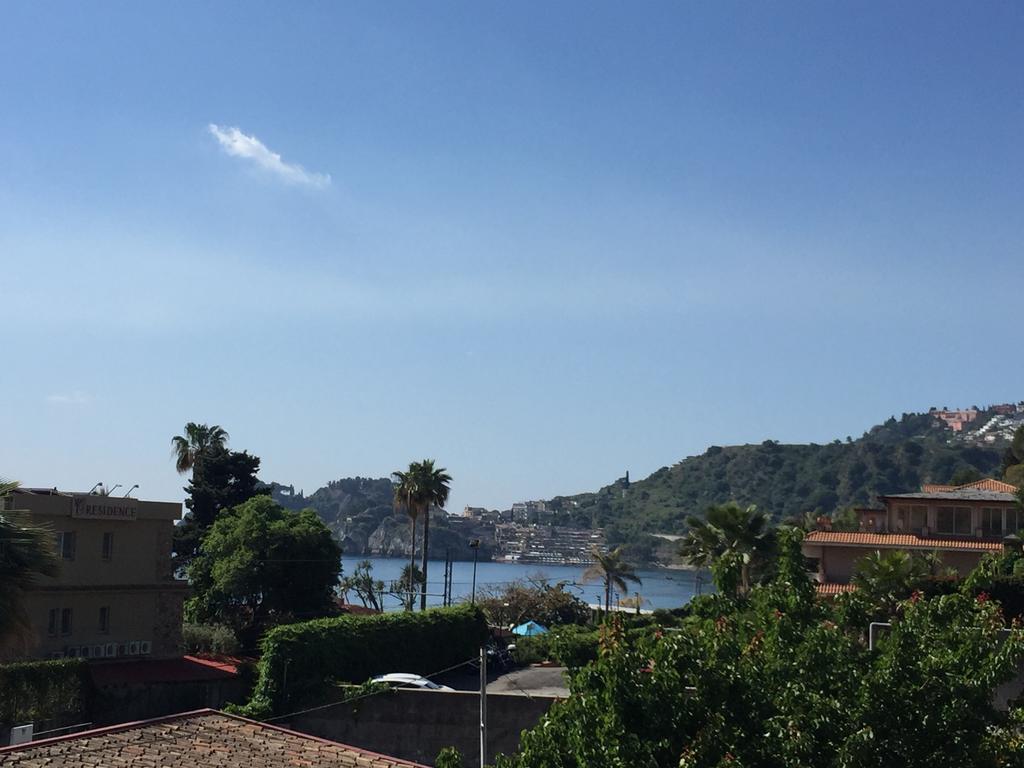 Taormina Hotel Calipso มาซเซโอ ภายนอก รูปภาพ